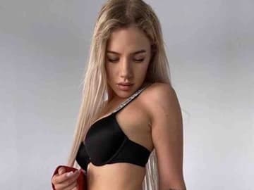 Live Sex Chat - JeanBell